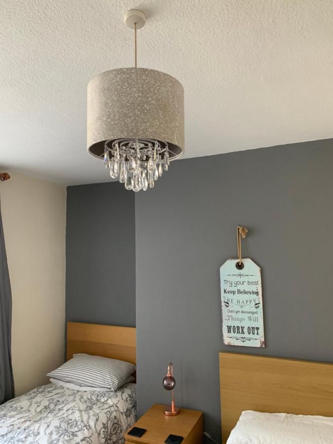 Wentworth Guesthouse Уитби Екстериор снимка