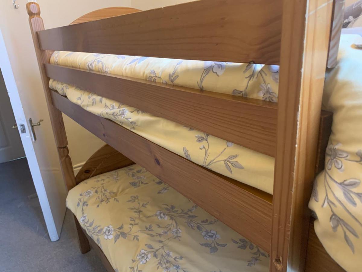 Wentworth Guesthouse Уитби Екстериор снимка