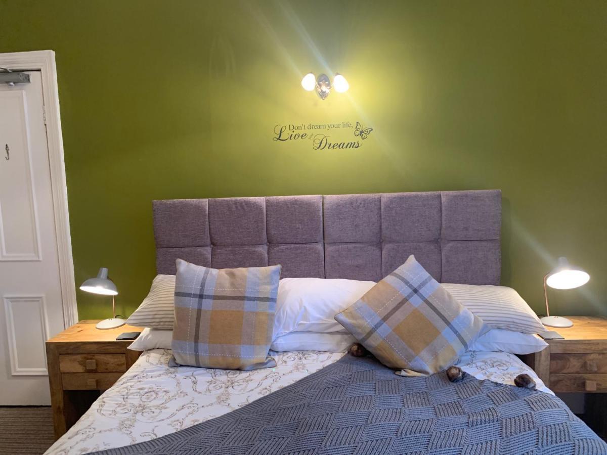 Wentworth Guesthouse Уитби Екстериор снимка