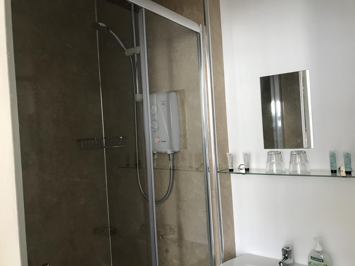 Wentworth Guesthouse Уитби Екстериор снимка