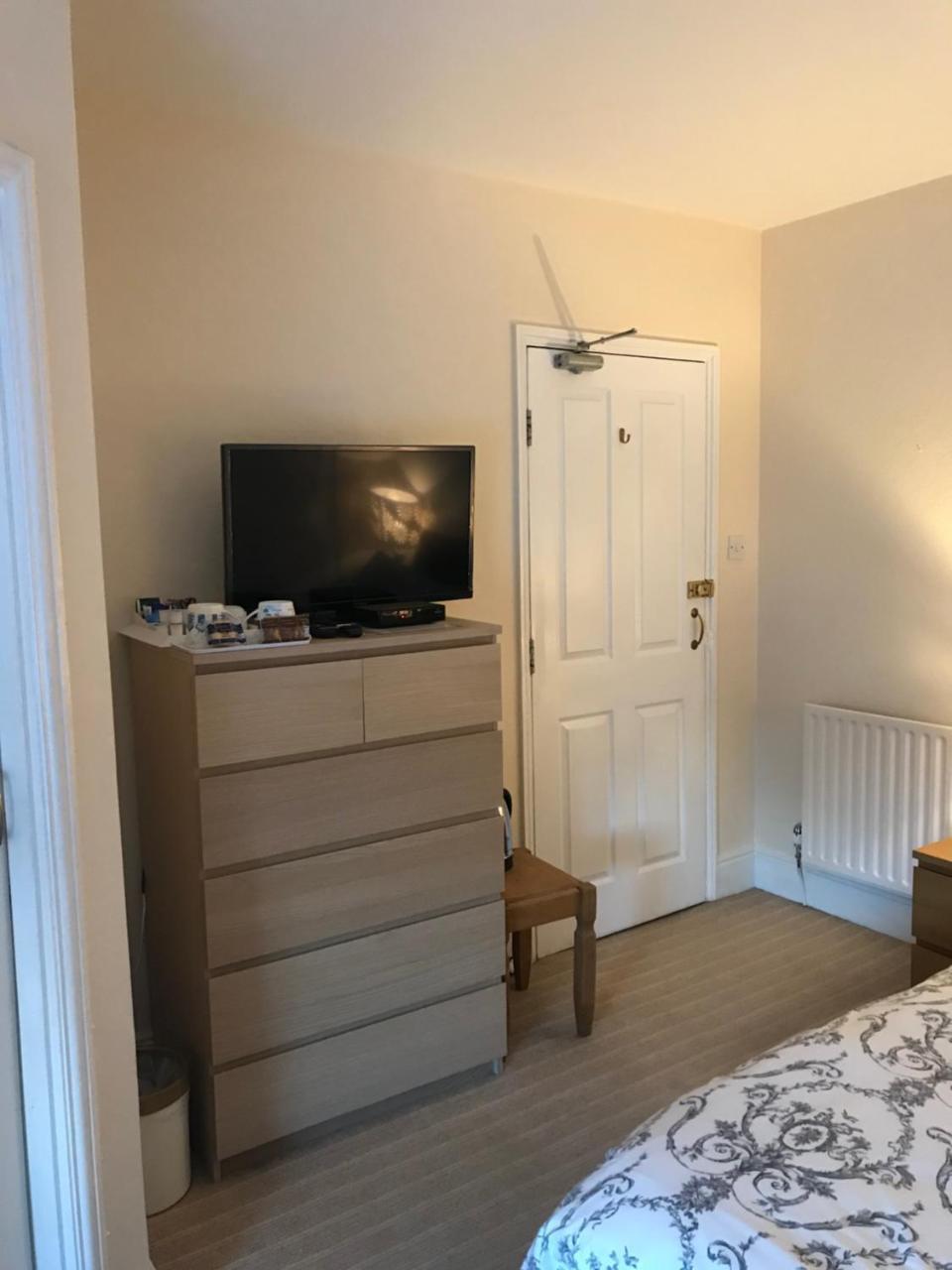 Wentworth Guesthouse Уитби Екстериор снимка